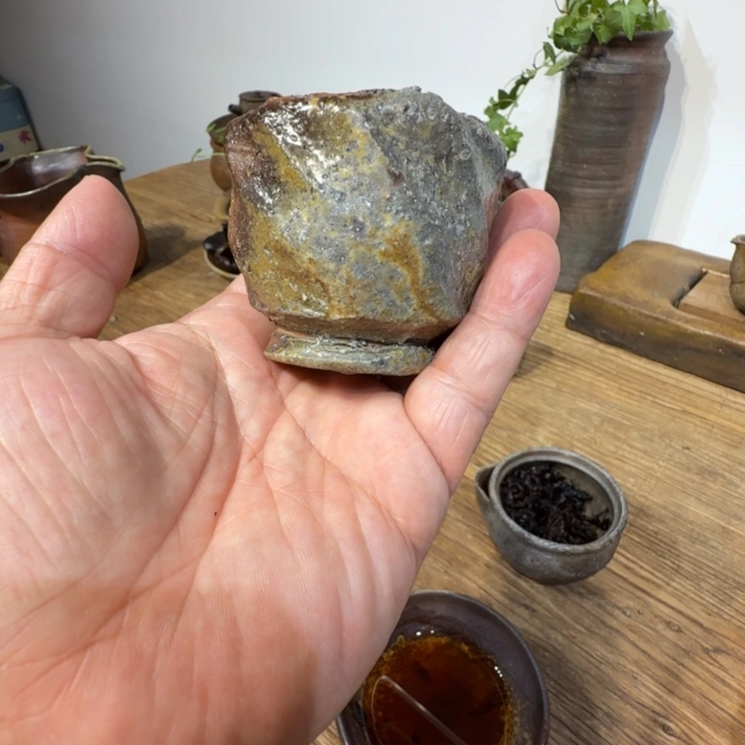 小山日出南备前烧润物轩
