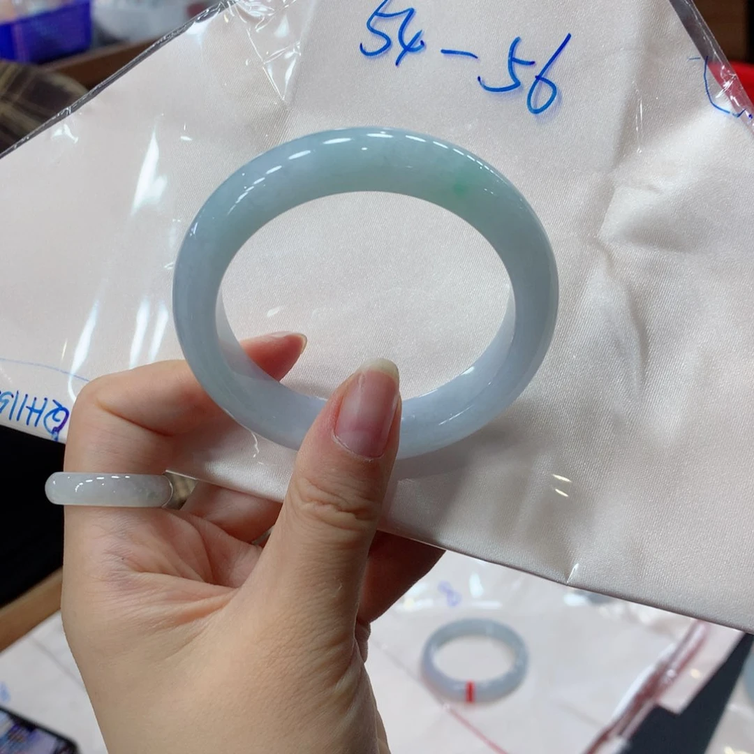 未镶嵌手镯翡翠买断