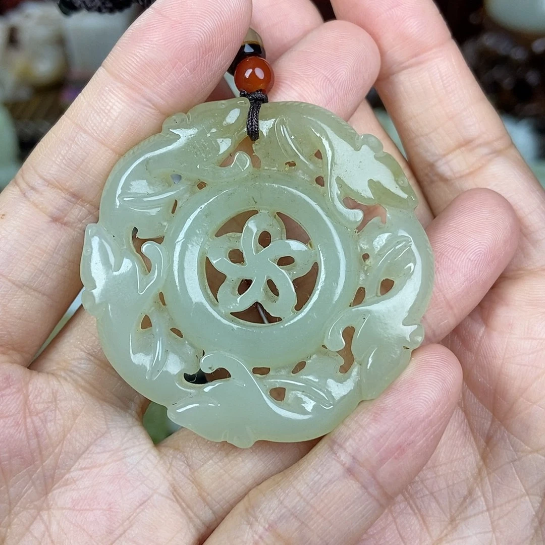 和田玉未镶嵌挂件