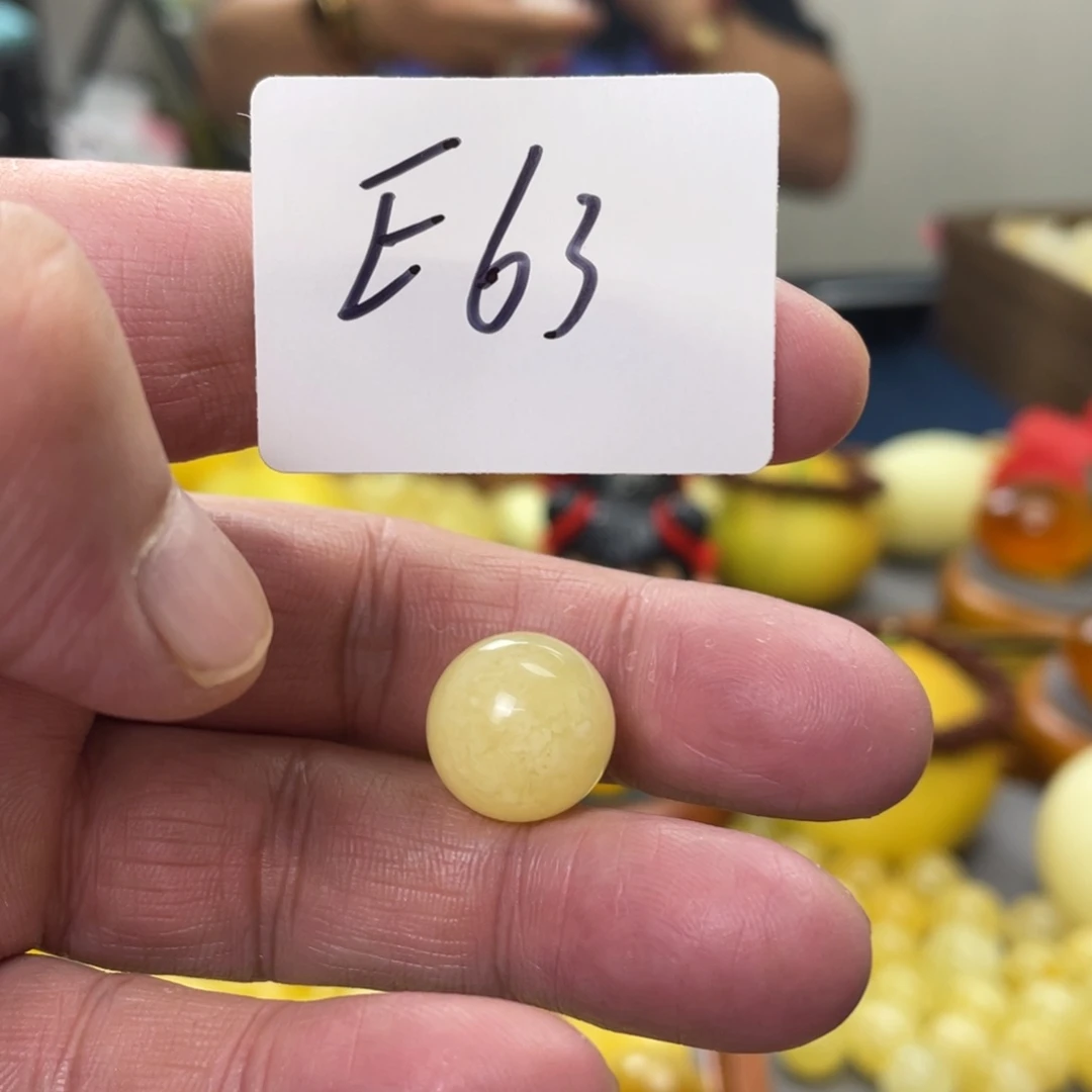 手链琥珀未镶嵌多样性发，发其中一件
