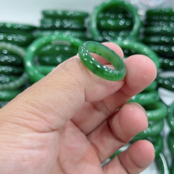 和田玉戒指未镶嵌