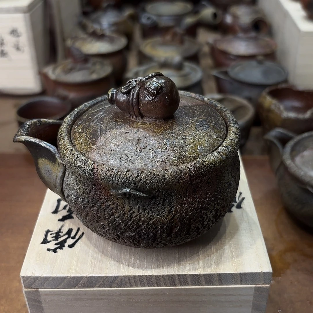 小***啃备前宝瓶一个好看