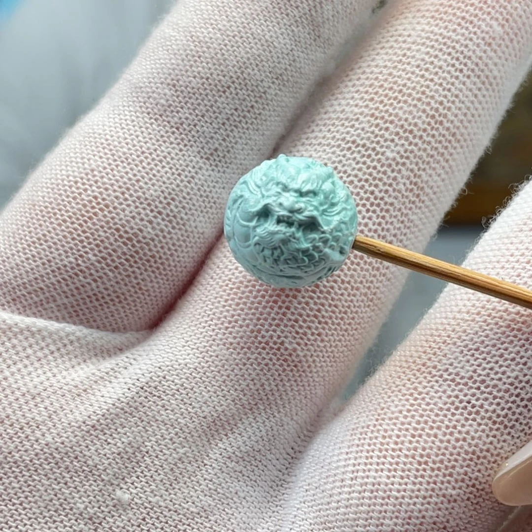 绿松石未镶嵌挂件