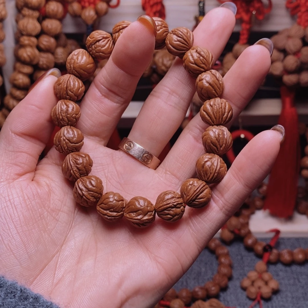 桃核吊坠龙纹桃枭