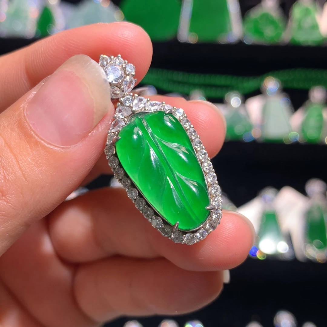 【闪购商品】翡翠银S925镶嵌颈饰天然翡翠