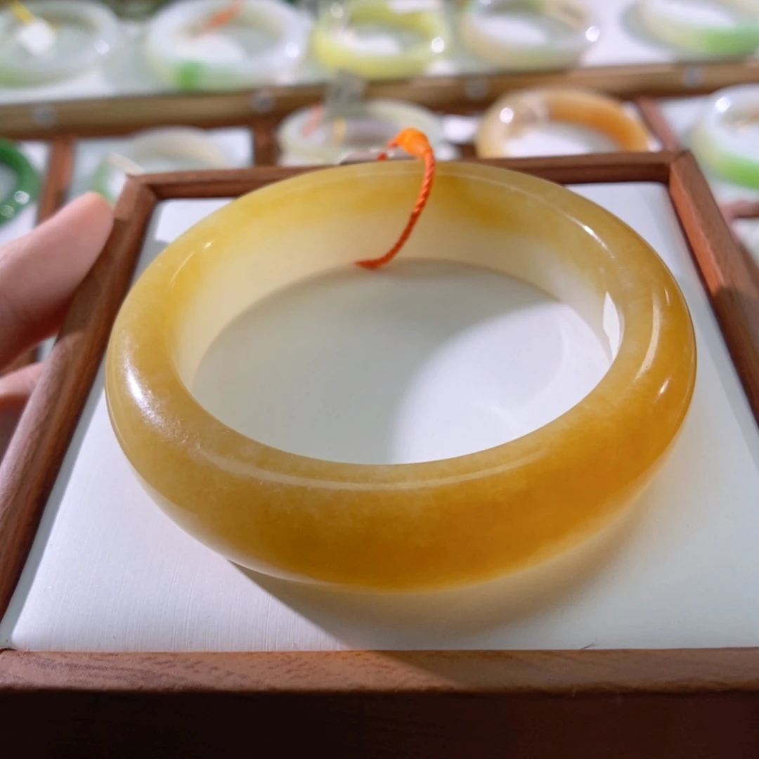 【闪购商品】未镶嵌手镯和田玉（糖玉）