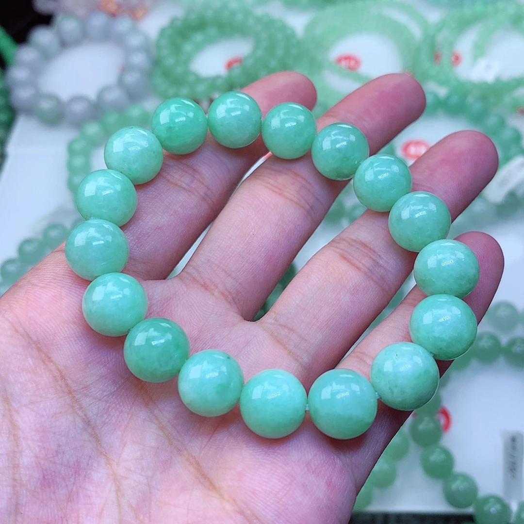 翡翠未镶嵌毛衣链