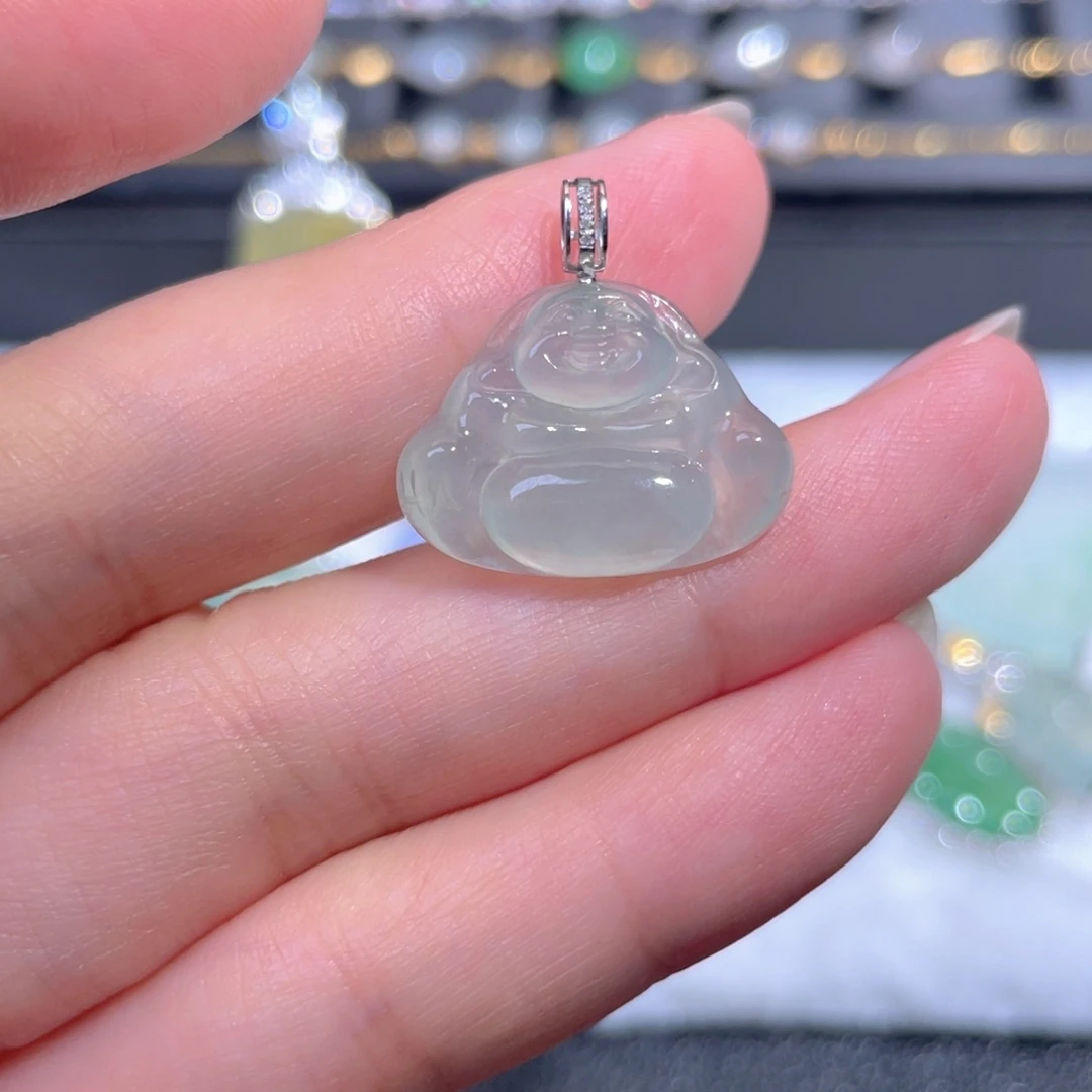 翡翠18K金镶嵌颈饰翡翠