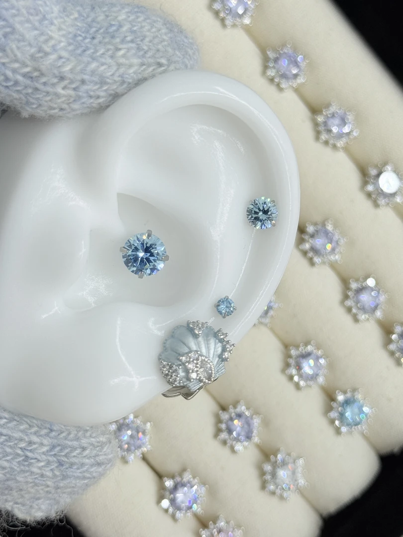 钛钢耳饰 爆闪马尔代夫蓝贝壳海星锆石耳骨钉钛钢耳蜗钉小众个性