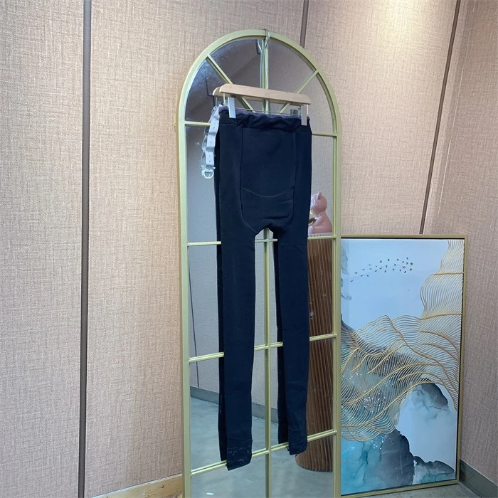 NN529黑色孕妇加绒踩脚袜裤(紫色腰）90-150