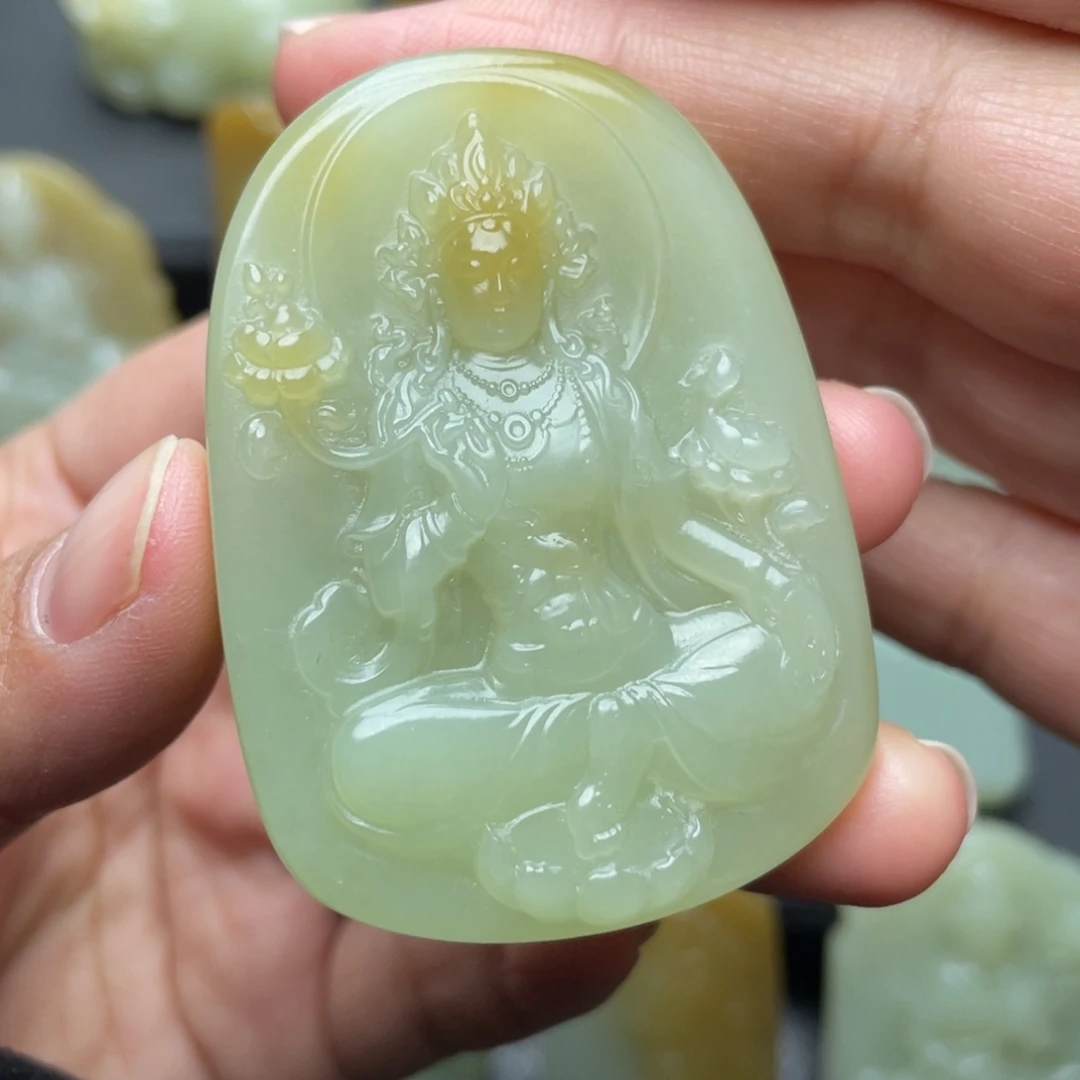 和田玉（糖玉）未镶嵌颈饰