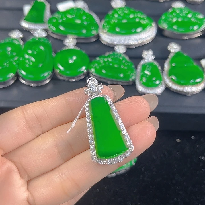 翡翠银S925镶嵌吊坠(不含链)