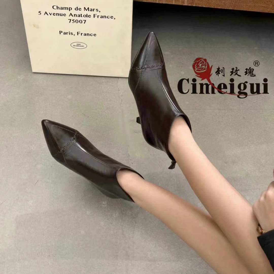 防滑高跟气质女秋冬尖头时尚拉链时装靴女靴短靴细跟