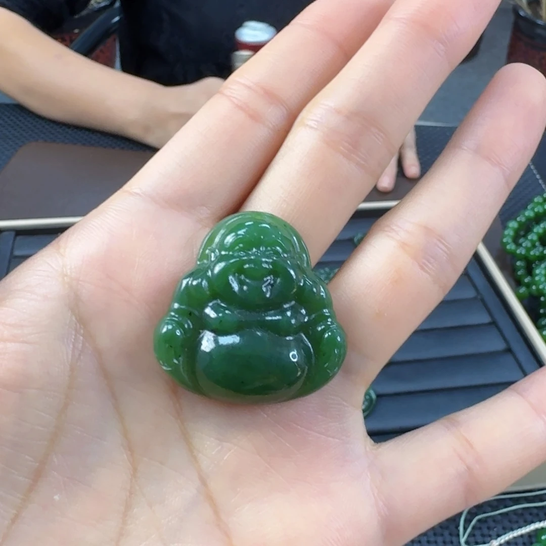 颈饰未镶嵌和田玉（碧玉）绳子