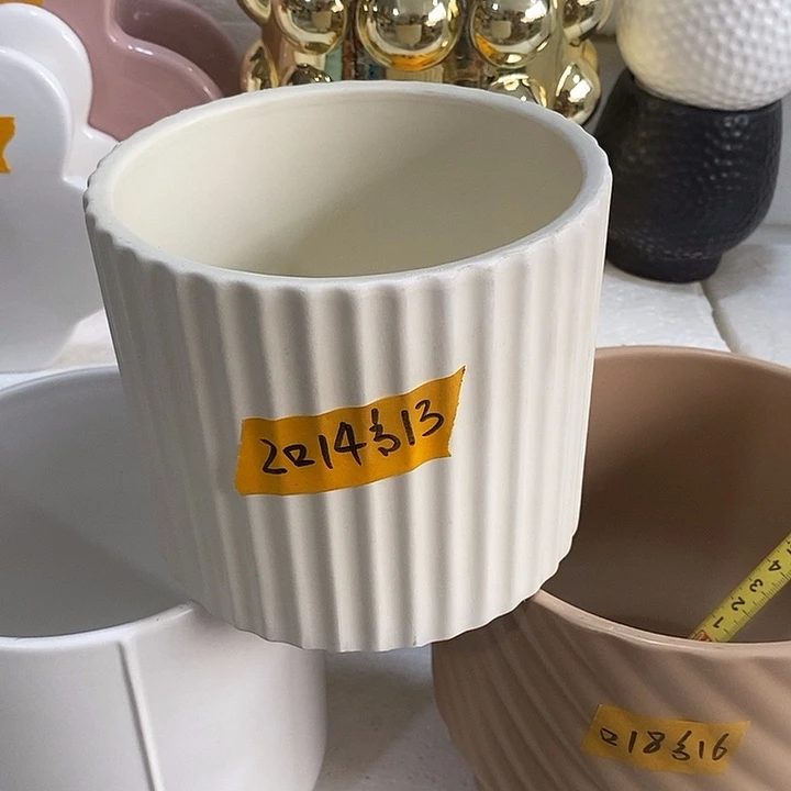 摆件凑单满12包邮发有孔