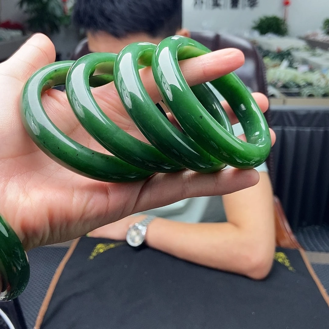 和田玉手镯未镶嵌56-63颜色多样性发拍一发一