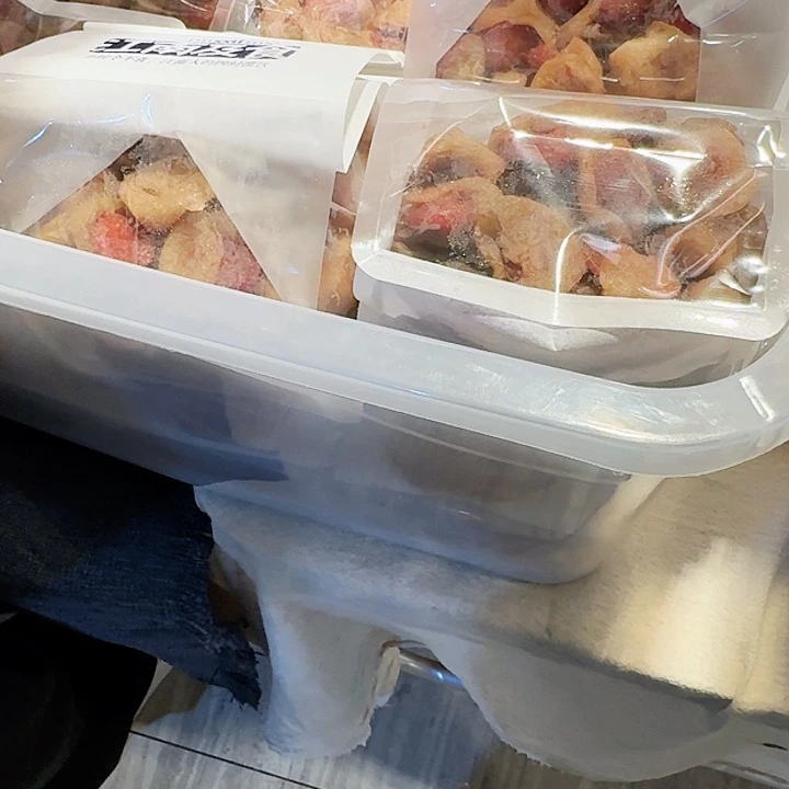 摆件人**中陶瓷手工制作工艺