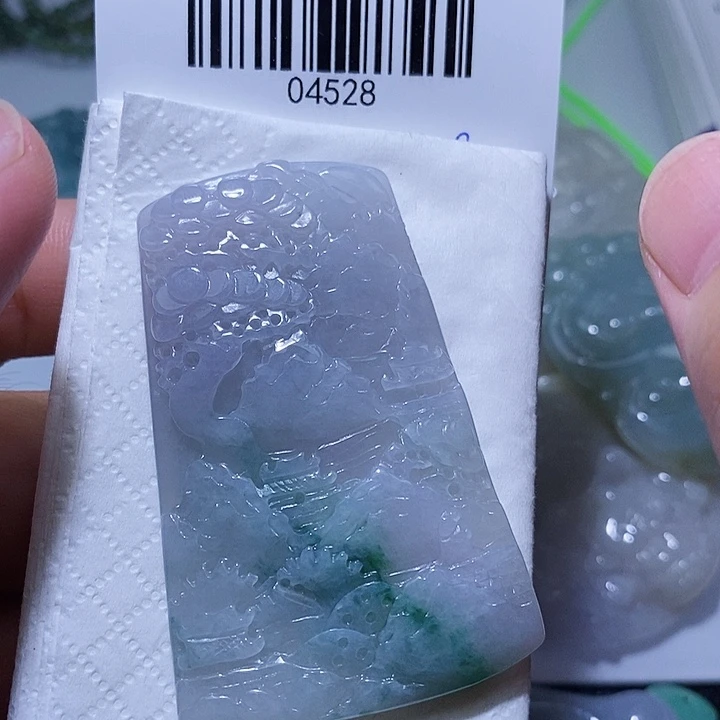 翡翠未镶嵌颈饰天光墟翡翠市场现金代购