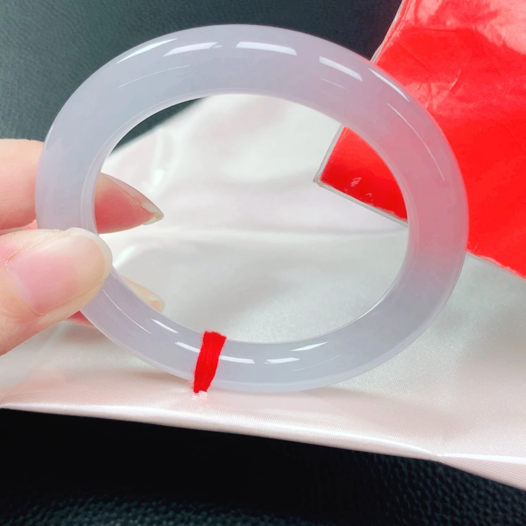 翡翠未镶嵌手镯52圈