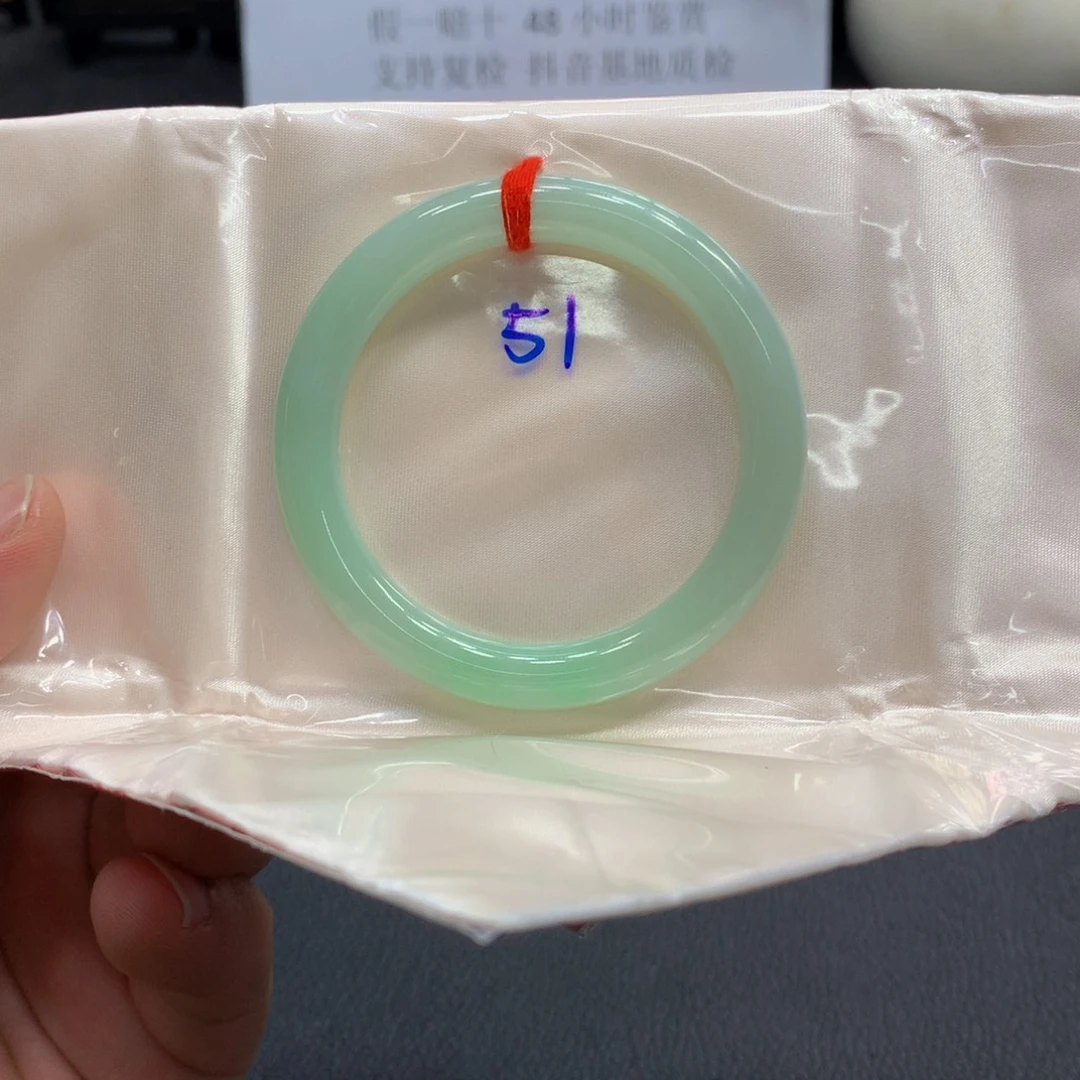 未镶嵌手镯翡翠翡翠手镯