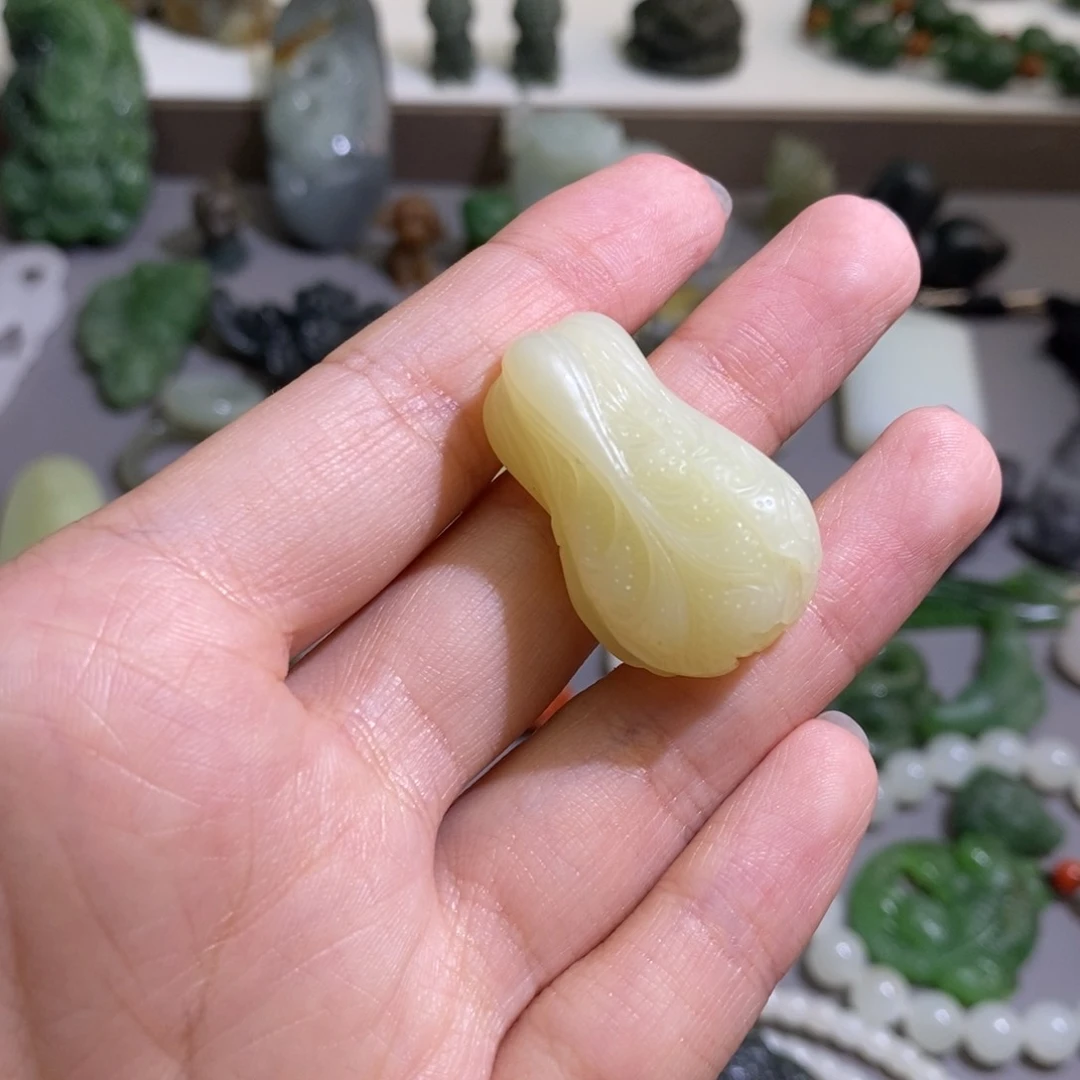 和田玉颈饰未镶嵌奇**克定制