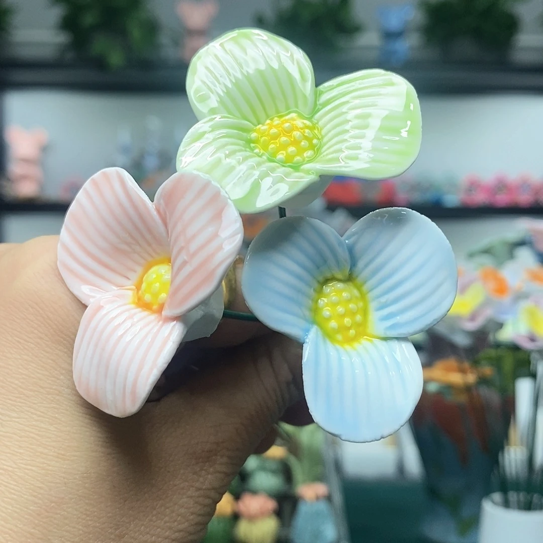 手工制作工艺品三朵花