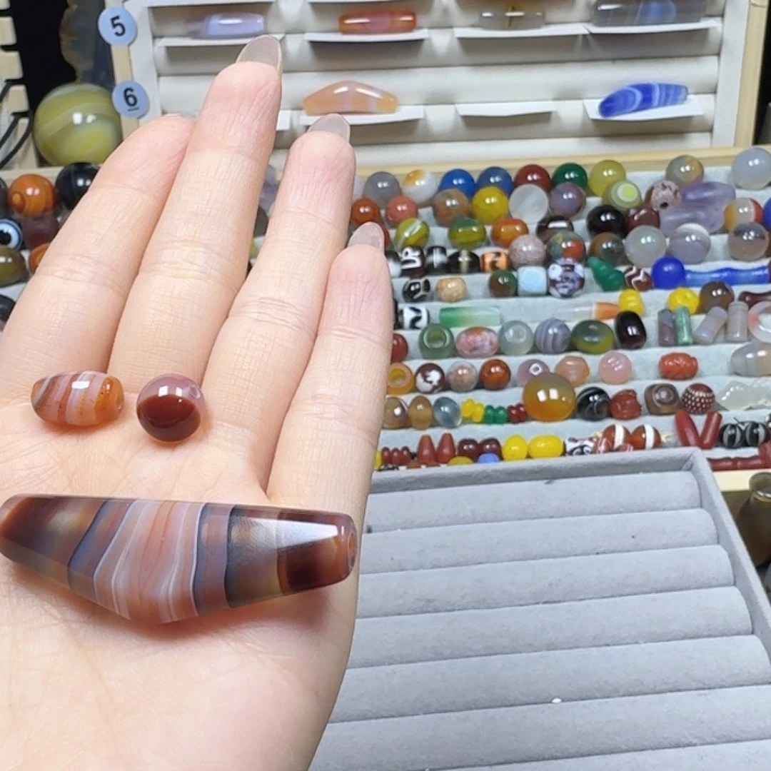以***果未镶嵌天然玛瑙玛瑙/玉髓