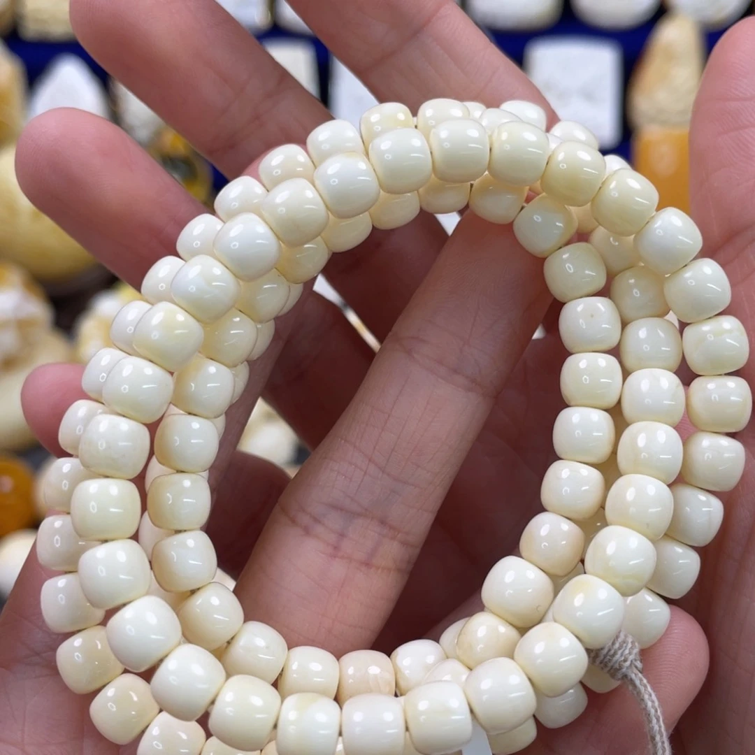 蜜蜡裸石未镶嵌琥珀蜜蜡108卡6.5mm