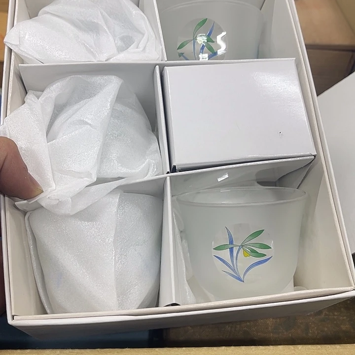 瓷片发发发发发发发发发发发发发