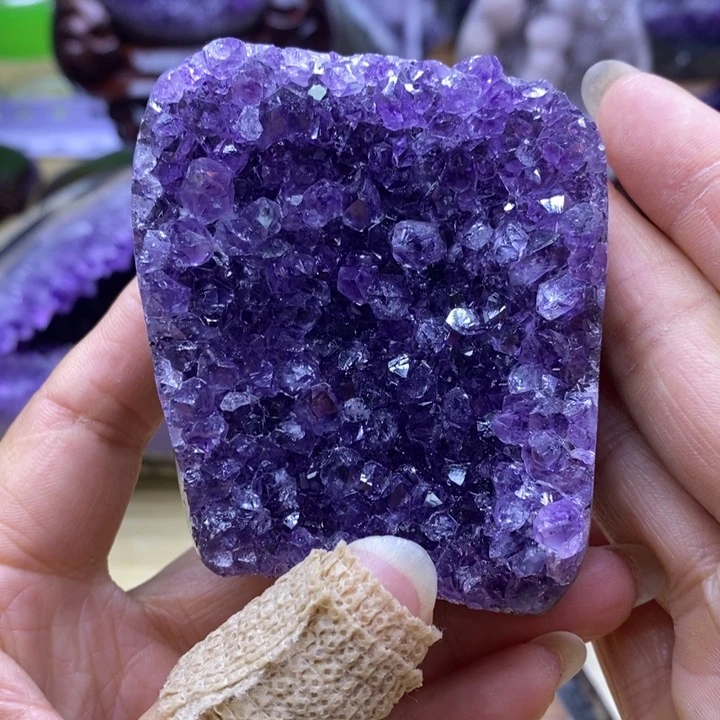 水晶大型摆件（非配饰）未镶嵌