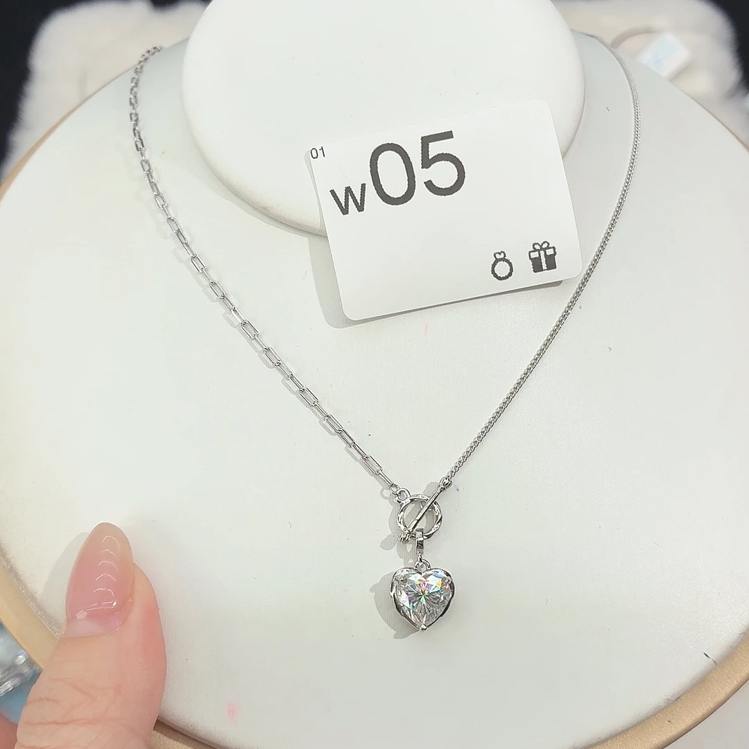 925银合成碳硅石w