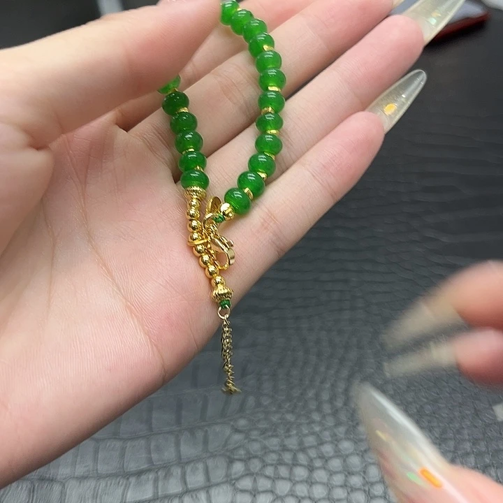 翡翠手镯未镶嵌默认微瑕