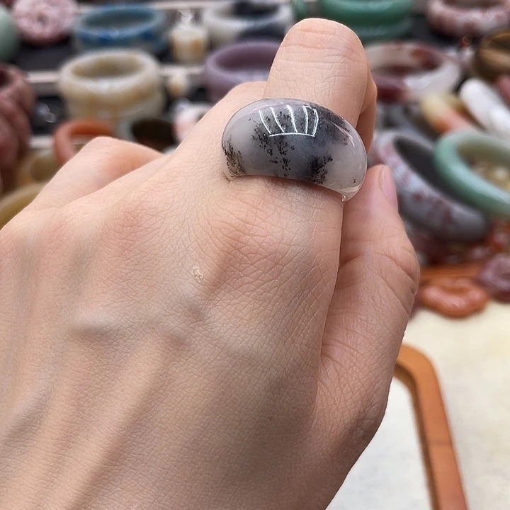 石英质玉圈口61未镶嵌蒲*