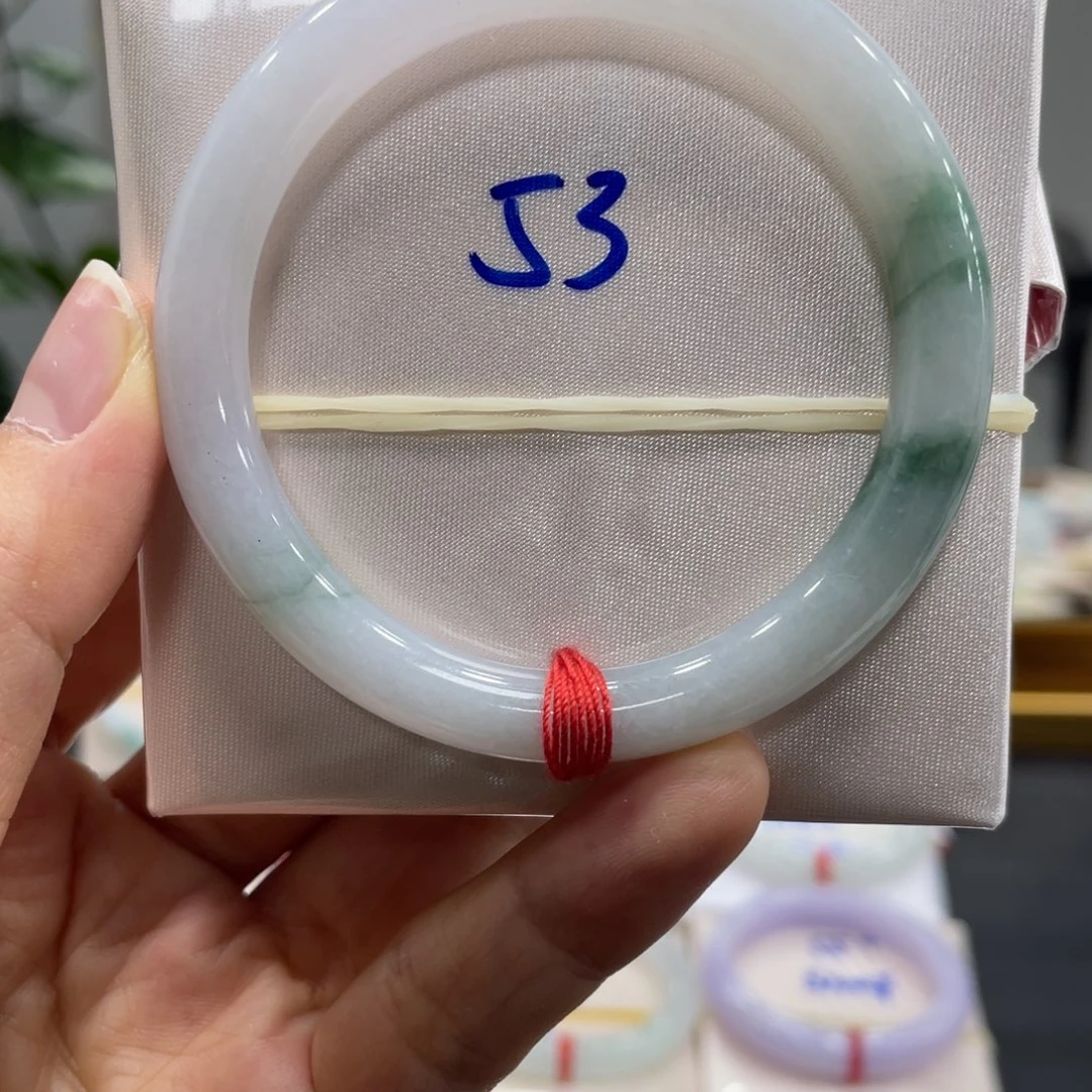 翡翠未镶嵌手镯翡翠