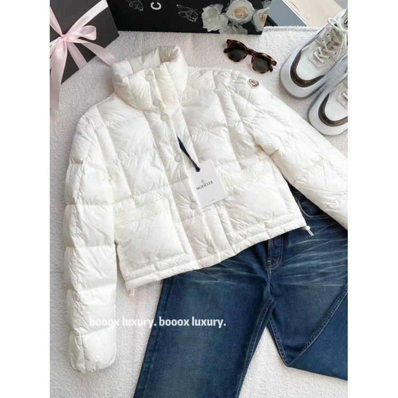 未使用 MONCLER   qq907 锦轮 25ss袖标logo白色羽绒服 0码 吊牌