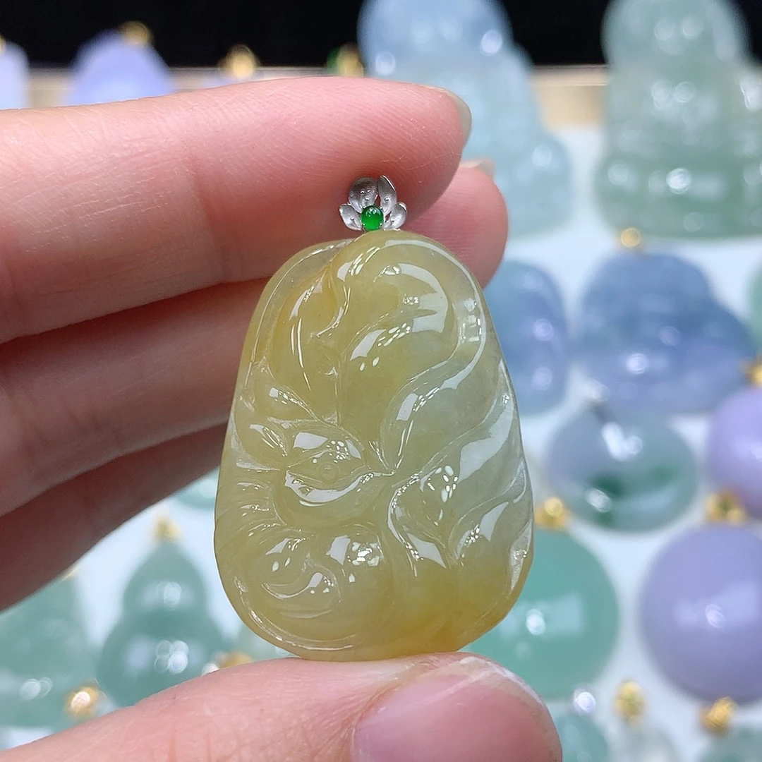 颈饰18K金镶嵌翡翠翡翠