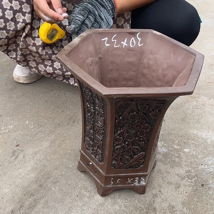 紫砂花盆紫砂花盆