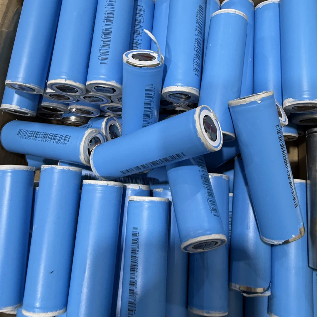 （1）LS大容量21700电池一个(有些地区快递发不了)