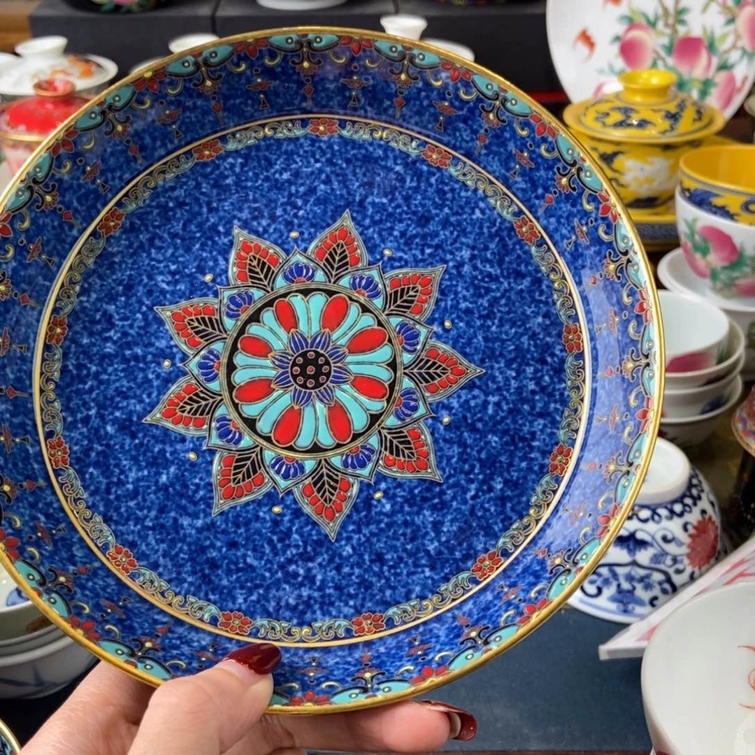 陶瓷艺术家的作品是一种