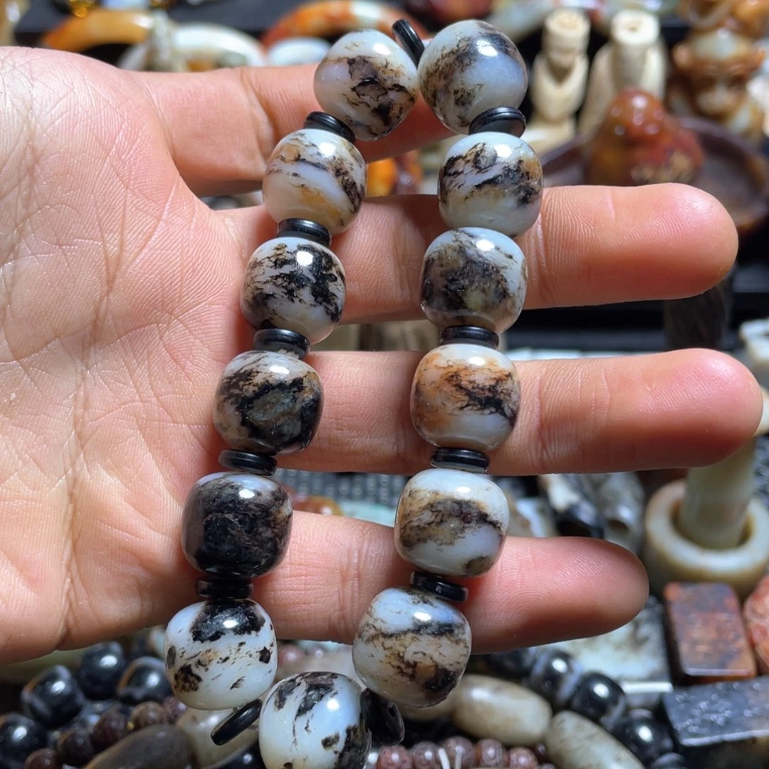 和田玉（糖玉）挂件未镶嵌冬**冷