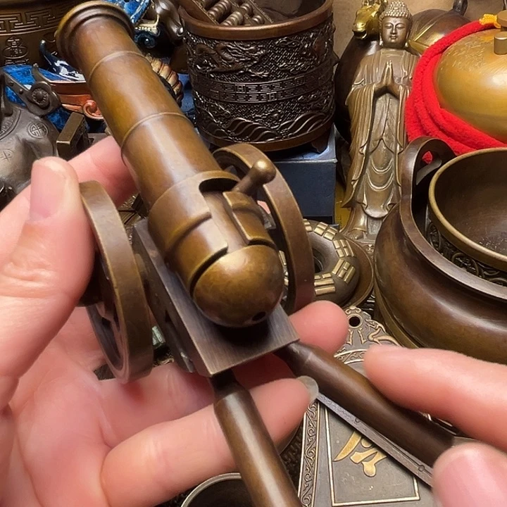 精美铜器批发档口