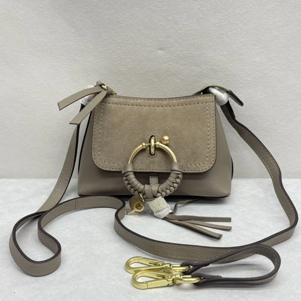 蔻依/包包/19/C12027285445/251004QR0006