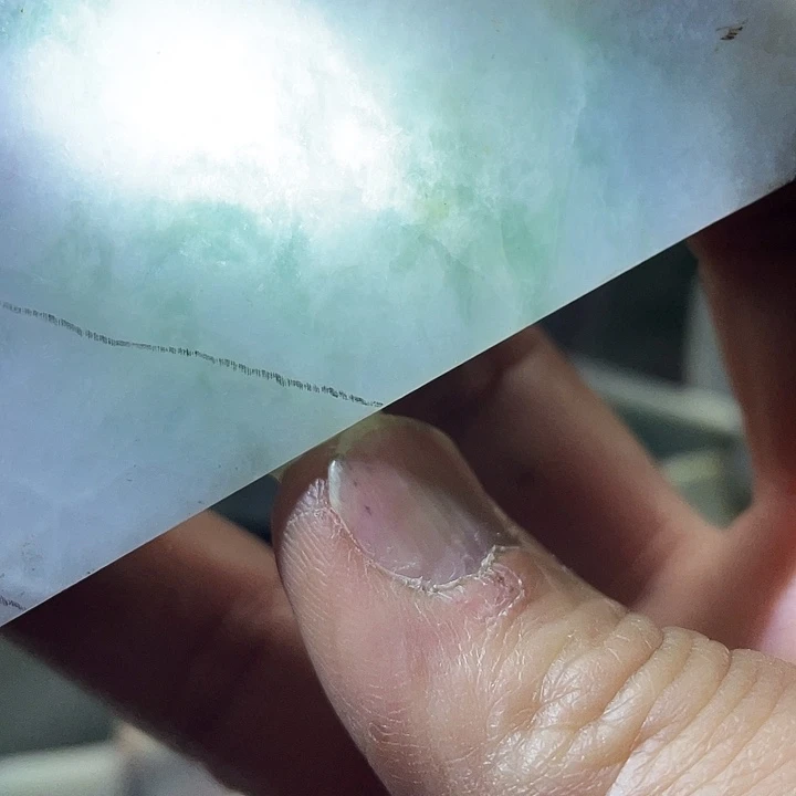 翡翠裸石翡翠片料
