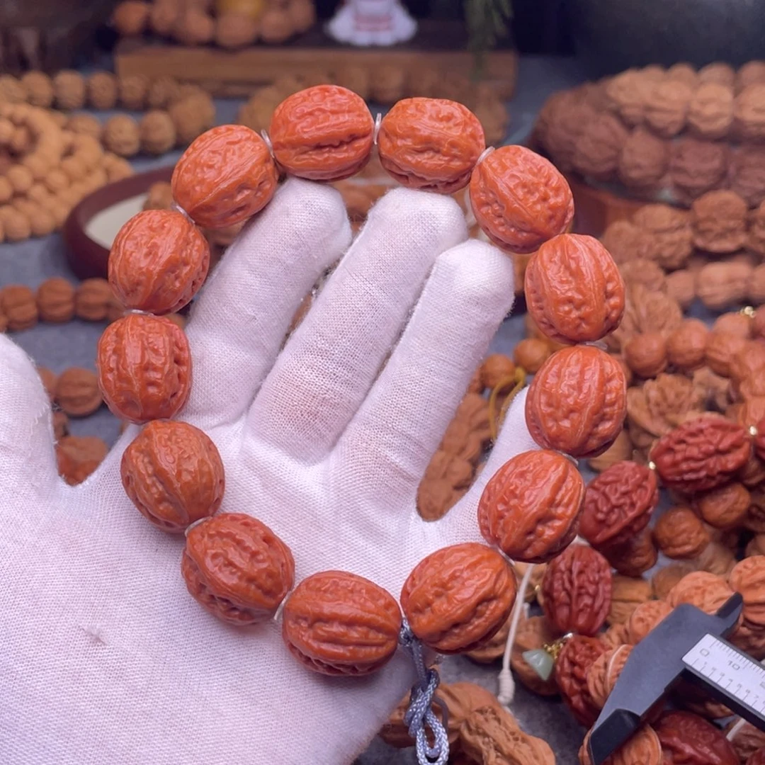 文玩核桃手串秋子