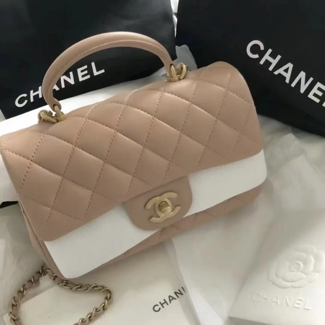 全新未使用 Chanel/香奈儿 21A 奶茶色手柄CF mini 芯片款 斜挎包