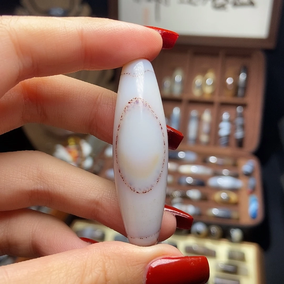 玛瑙/玉髓未镶嵌吊坠(赠链)