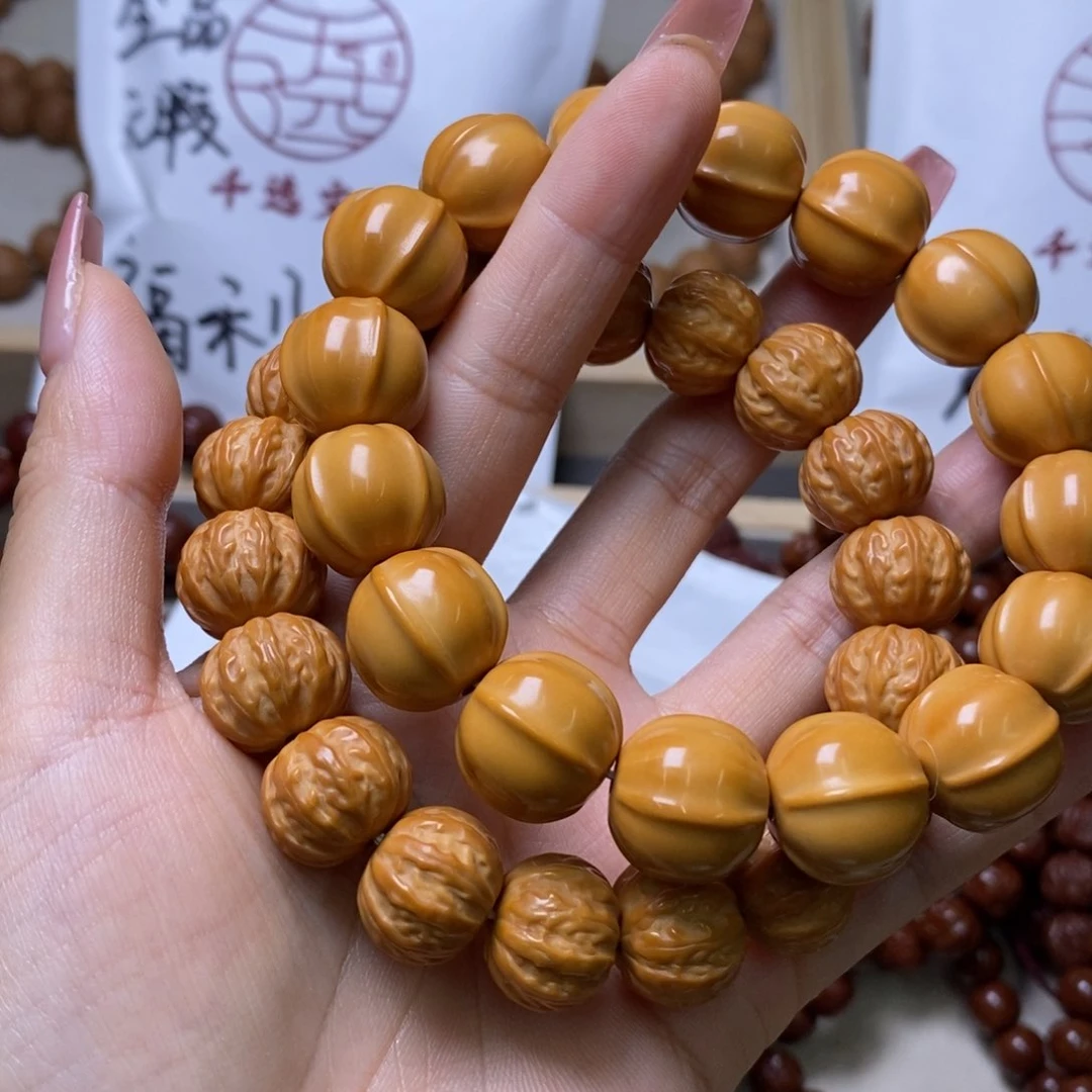 文玩核桃手串鲨鱼京八棱