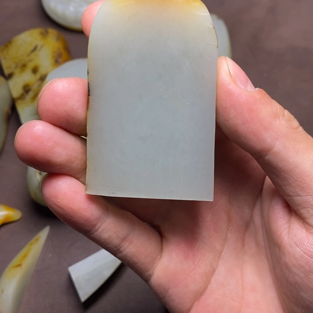 1未镶嵌定制和田玉杨*