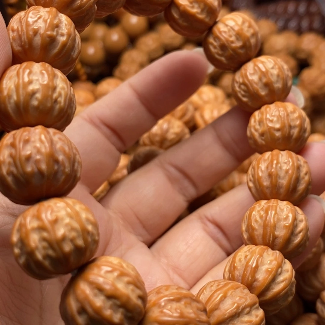 猴头核桃手串猴头