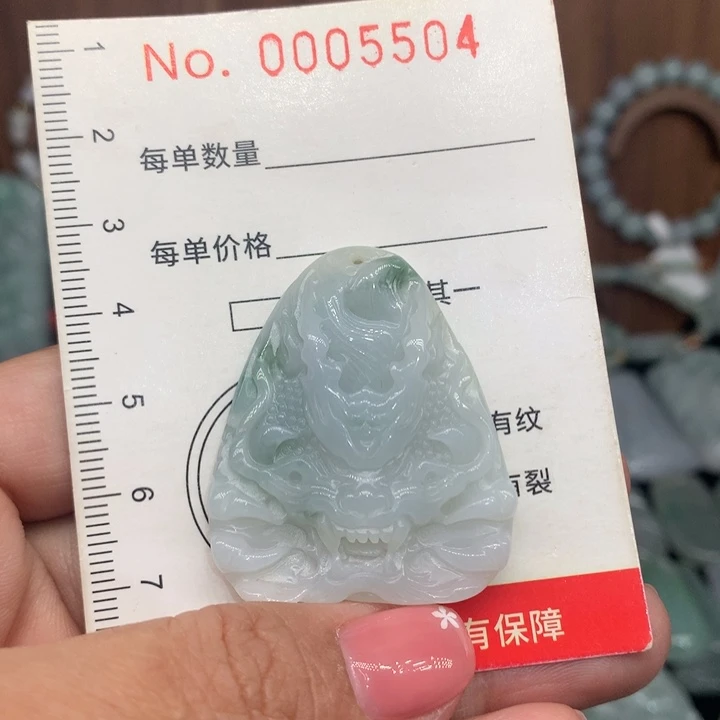 颈饰未镶嵌翡翠11